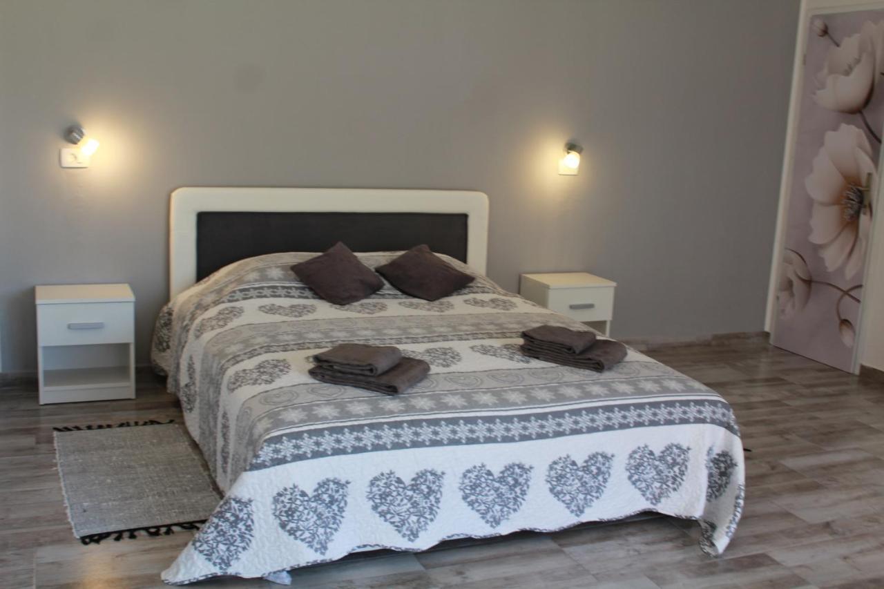 Apartment Nikolena Rovinjsko Selo Bagian luar foto